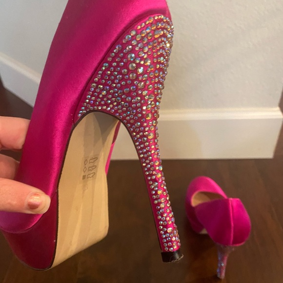 Steve Madden Rhinestone Heels - Picture 4 of 4